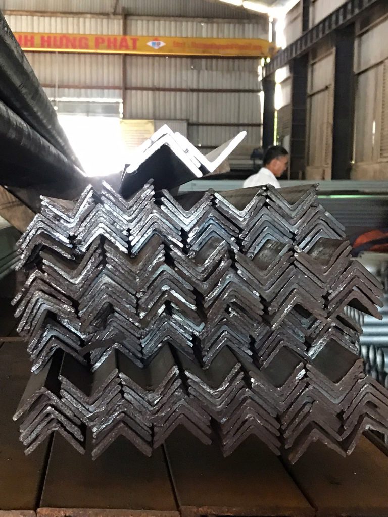 Bãi tập kết thành phẩm