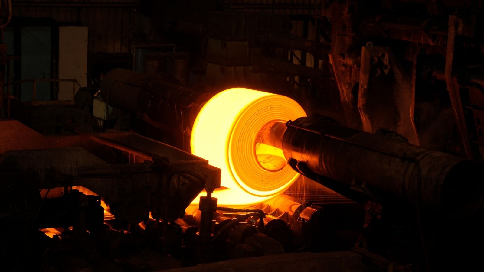 Thép cuộn cán nóng - Thép Mạnh Hưng Phát